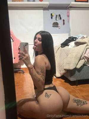 Camiiichan Photo #14