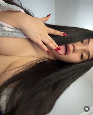 Prettymfliaa Photo #25