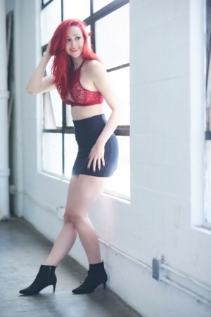 Jaclyn Glenn Photo #23