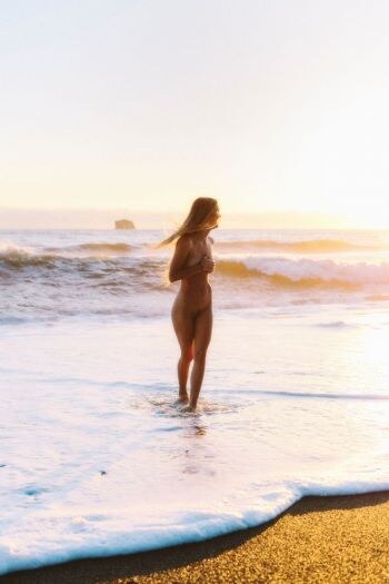 Amberleigh West Photo #64