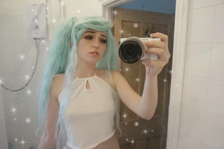 Belle Delphine Photo #115