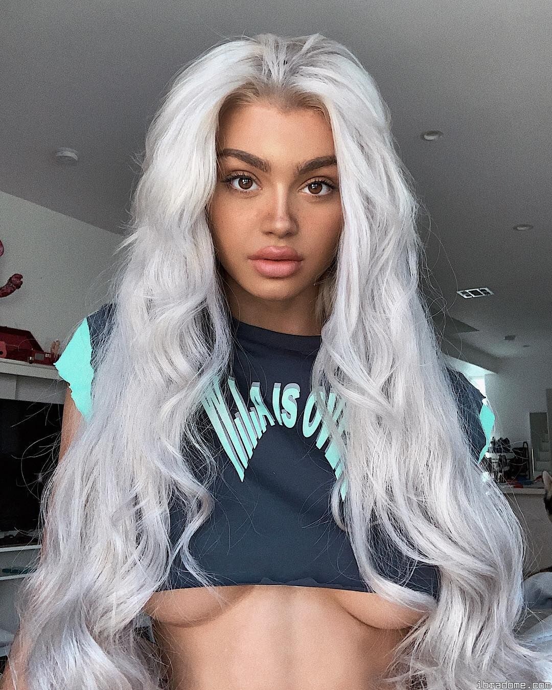 Kristen Hancher Photo #113