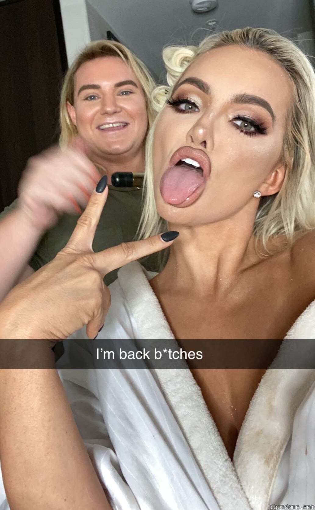 Lindsey Pelas Photo #100