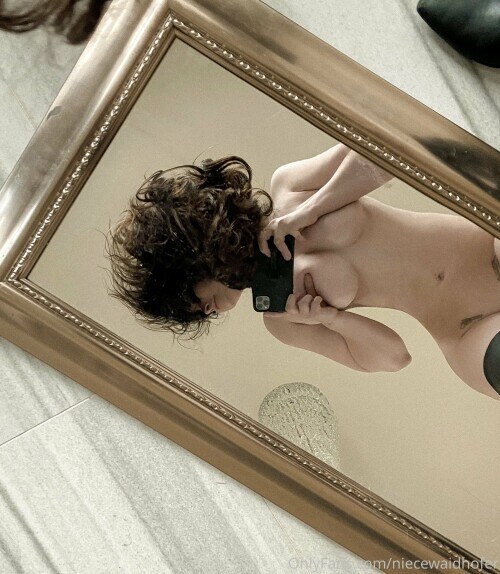 Niece Waidhofer Photo #115