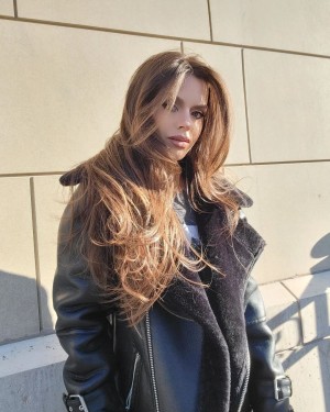 adelinesofficial Photo #35