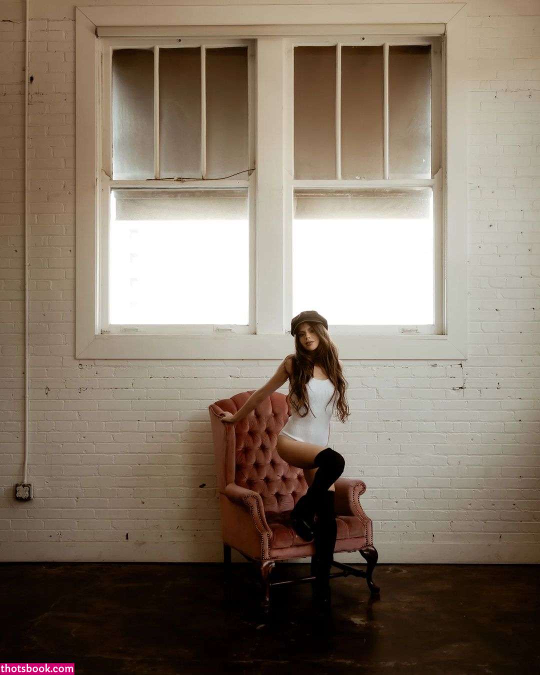 adelinesofficial Photo #41