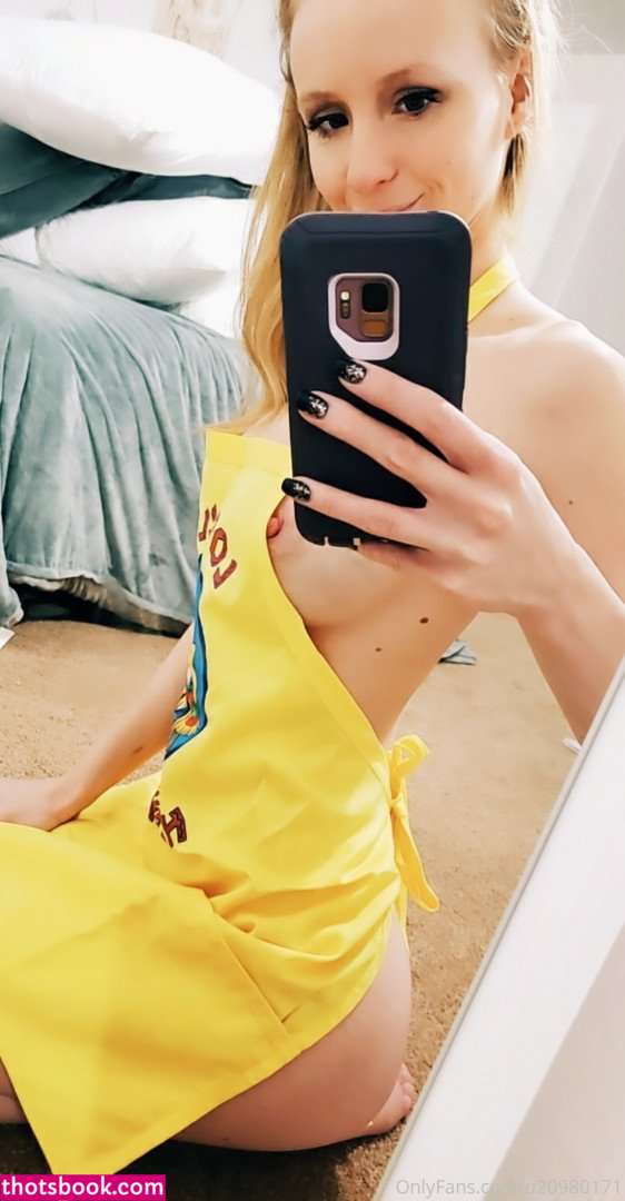 Elle Dainty Photo #5