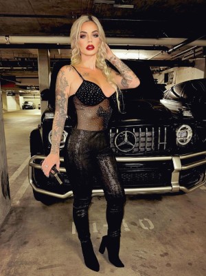 May Valentine Photo #84