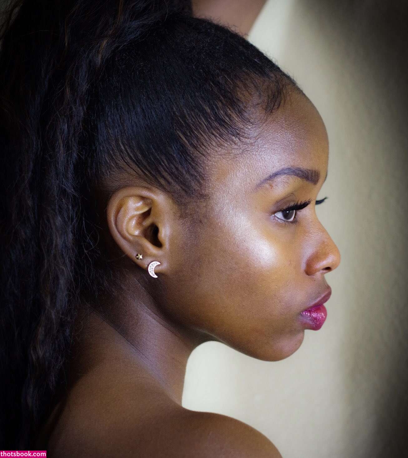 Dakota Simone Photo #1