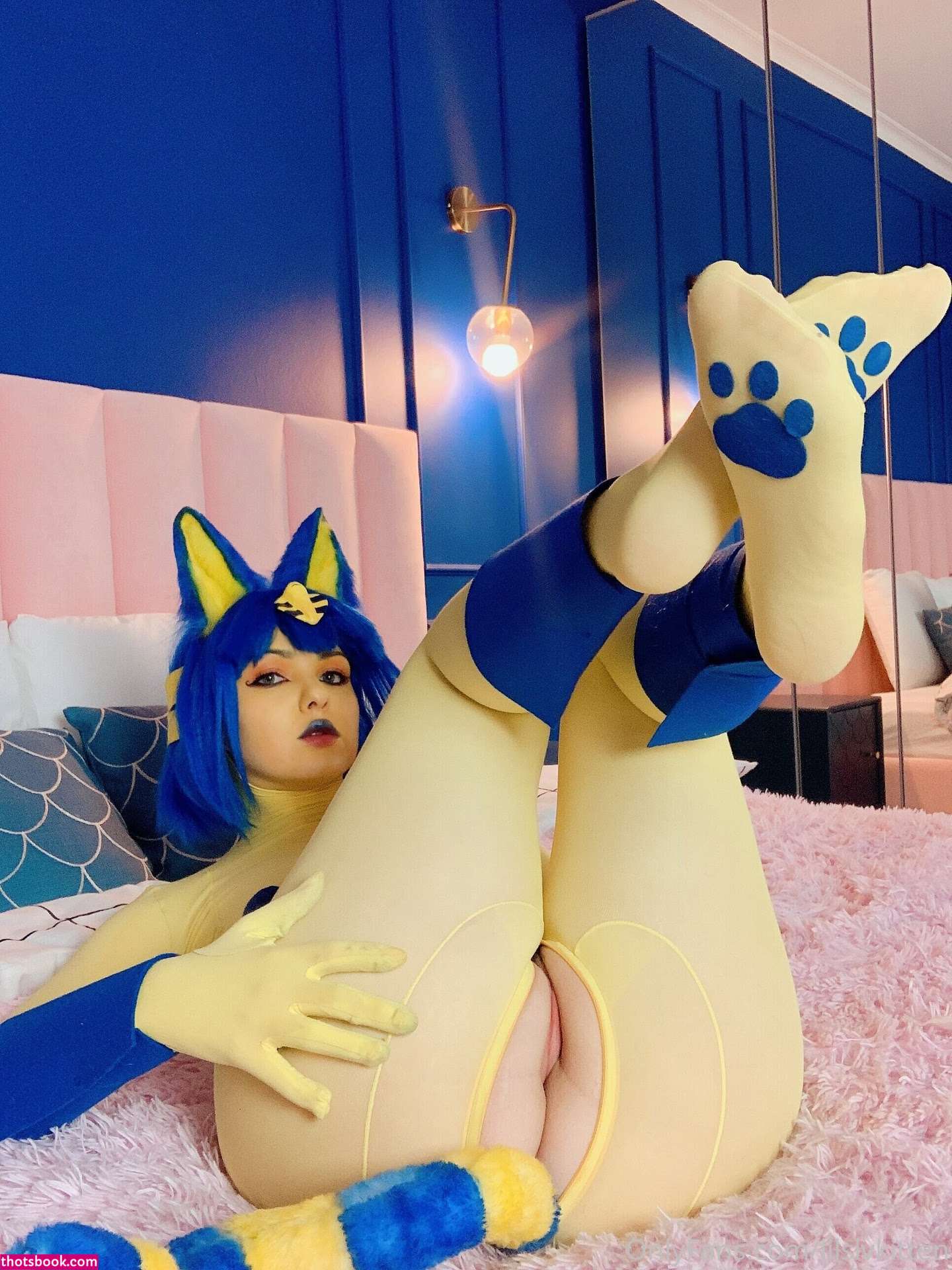 Lilslvkitten Photo #34