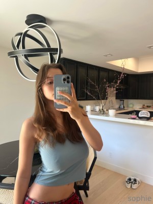 Sophie Mudd Photo #330