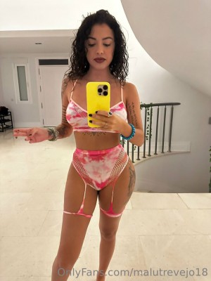 Malu Trevejo Photo #539