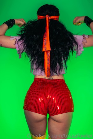 Tessa Fowler Photo #450