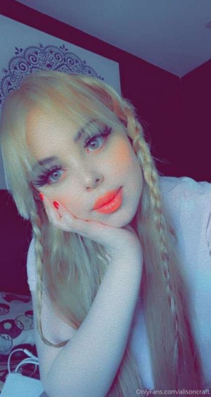 Alisoncraft Photo #42
