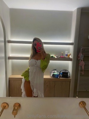 Kayla Simmons Photo #58