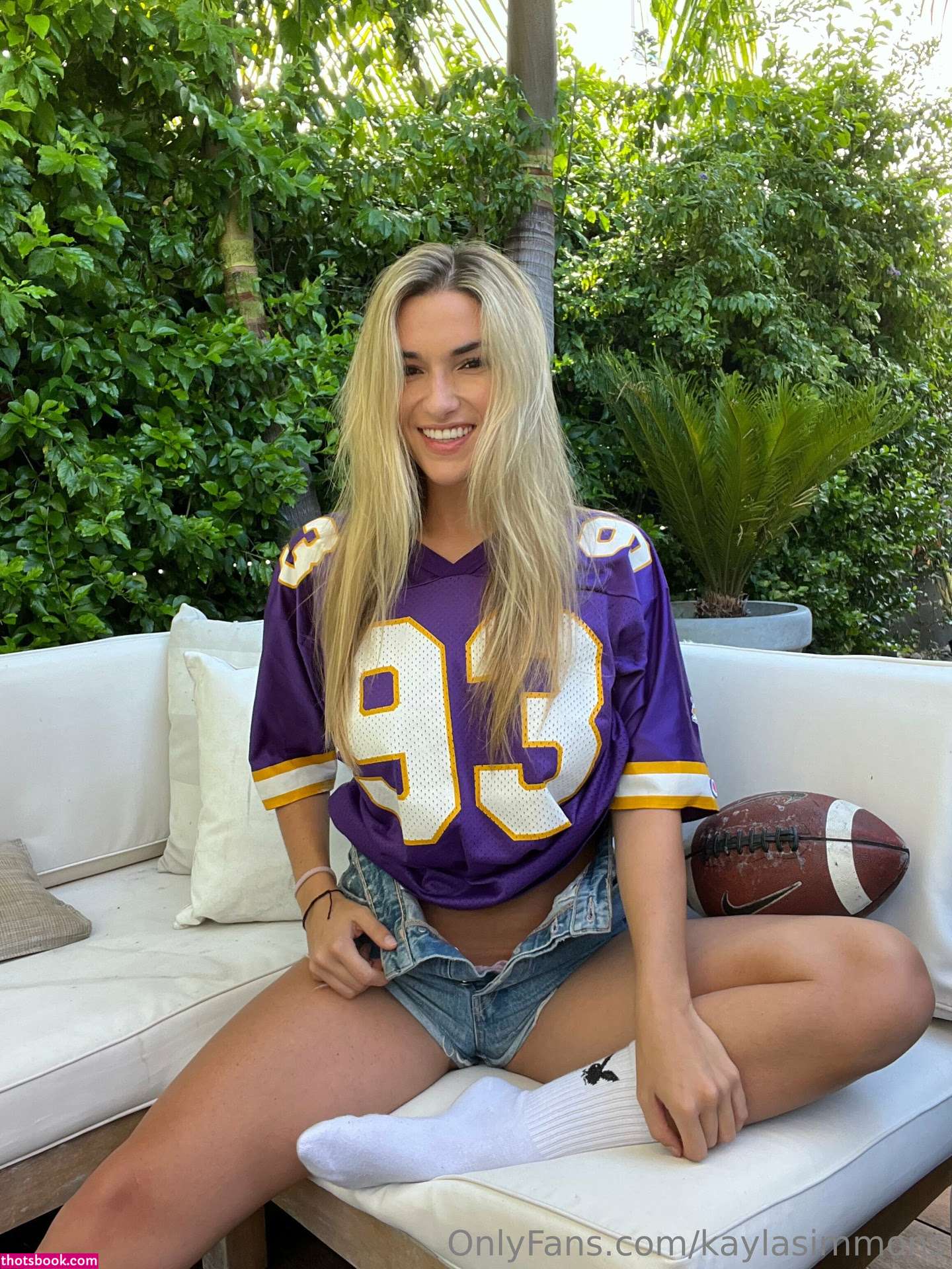 Kayla Simmons Photo #85