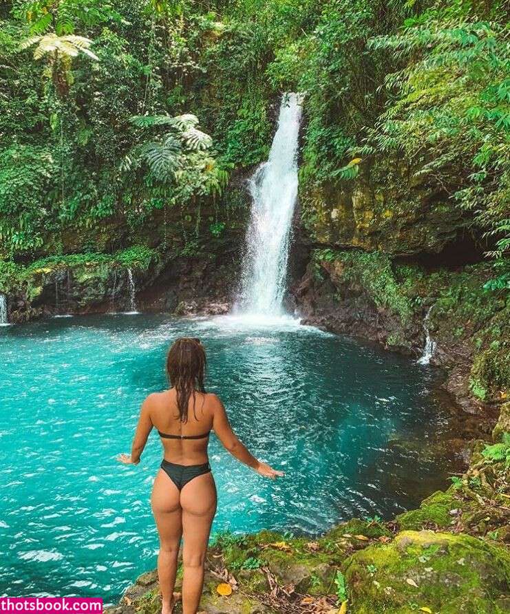 justinereinemarie Photo #4