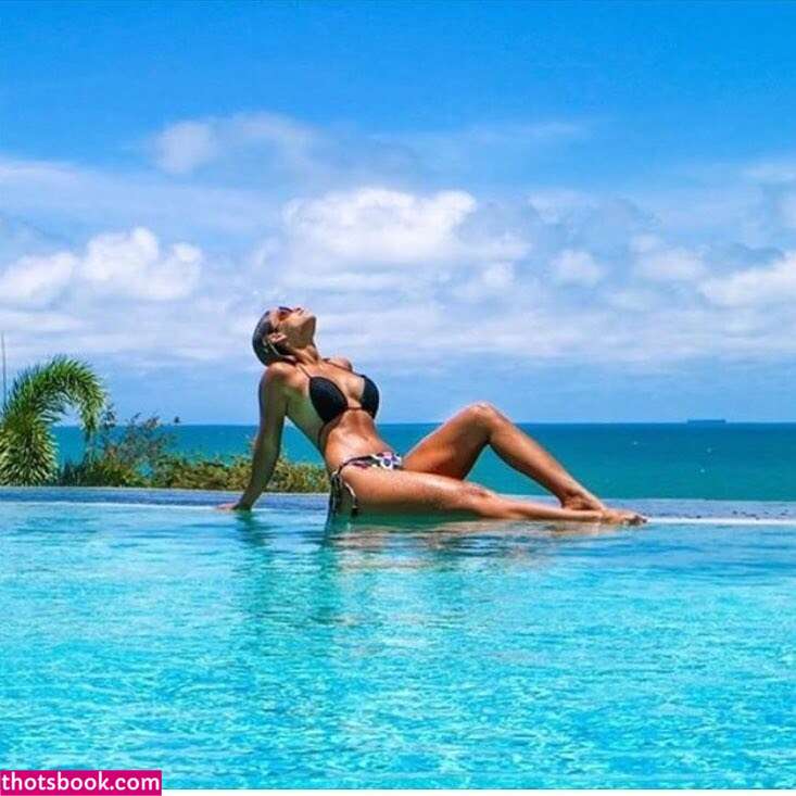 justinereinemarie Photo #58