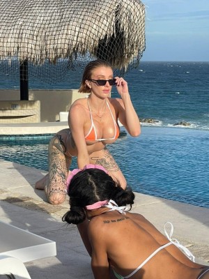 urfavredhead Photo #77