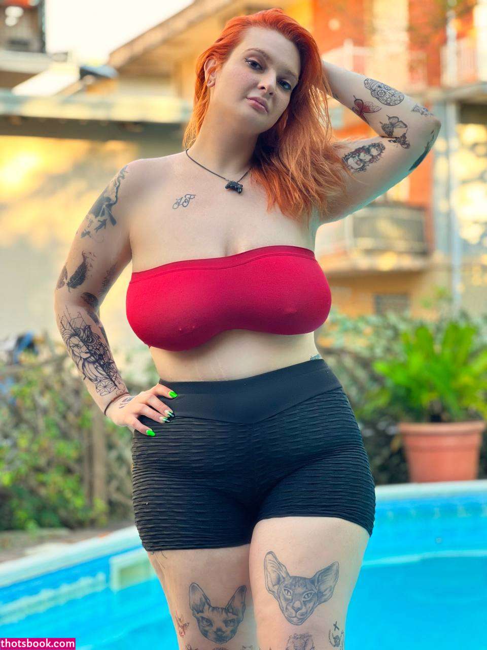 Hilary Ilariaa Photo #1