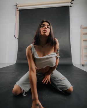 isyourgirlangie Photo #10