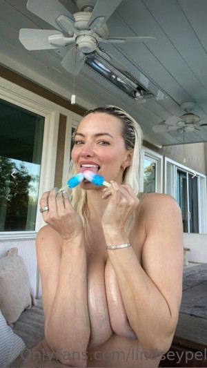 Lindsey Pelas Photo #769