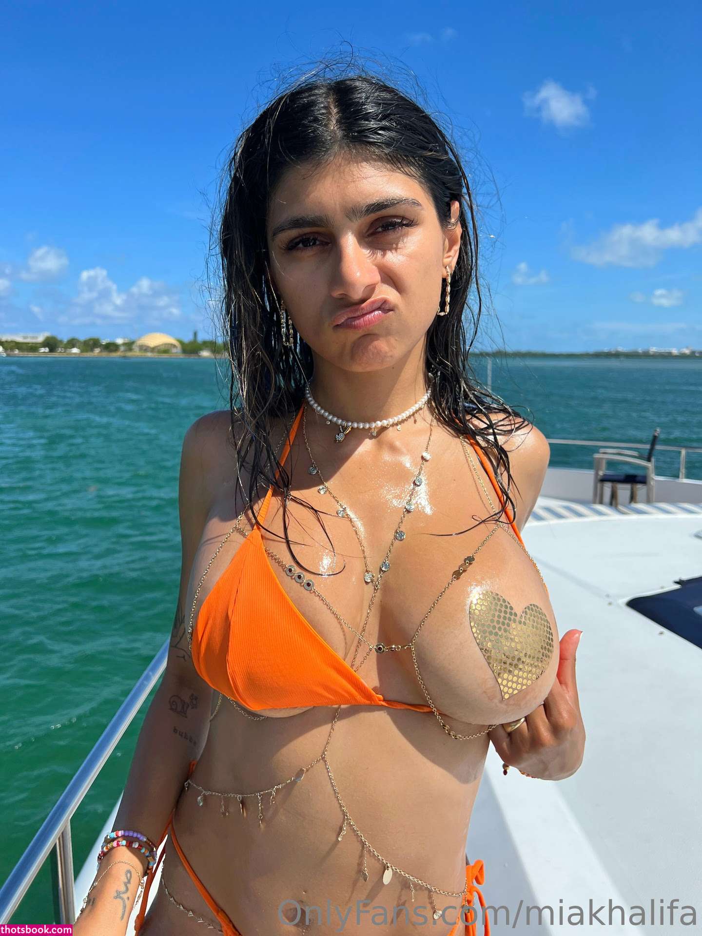Mia Khalifa Photo #390