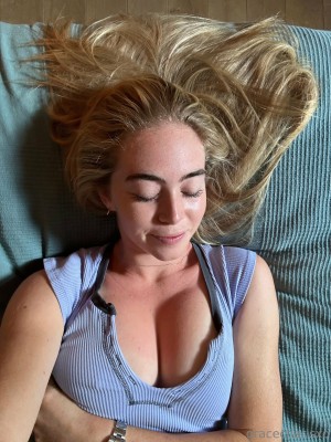 Grace Charis Photo #254