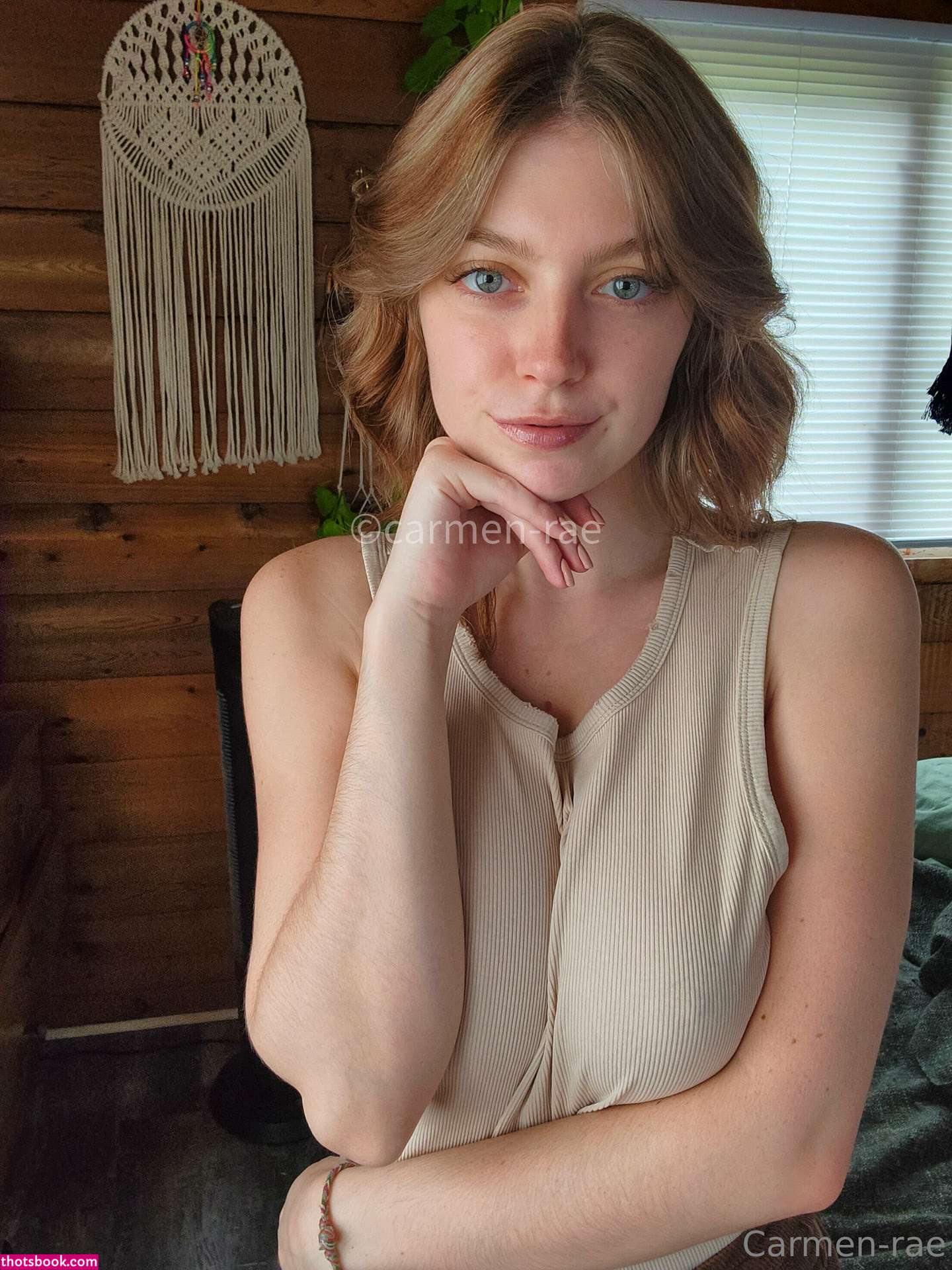 Makoshake Photo #430