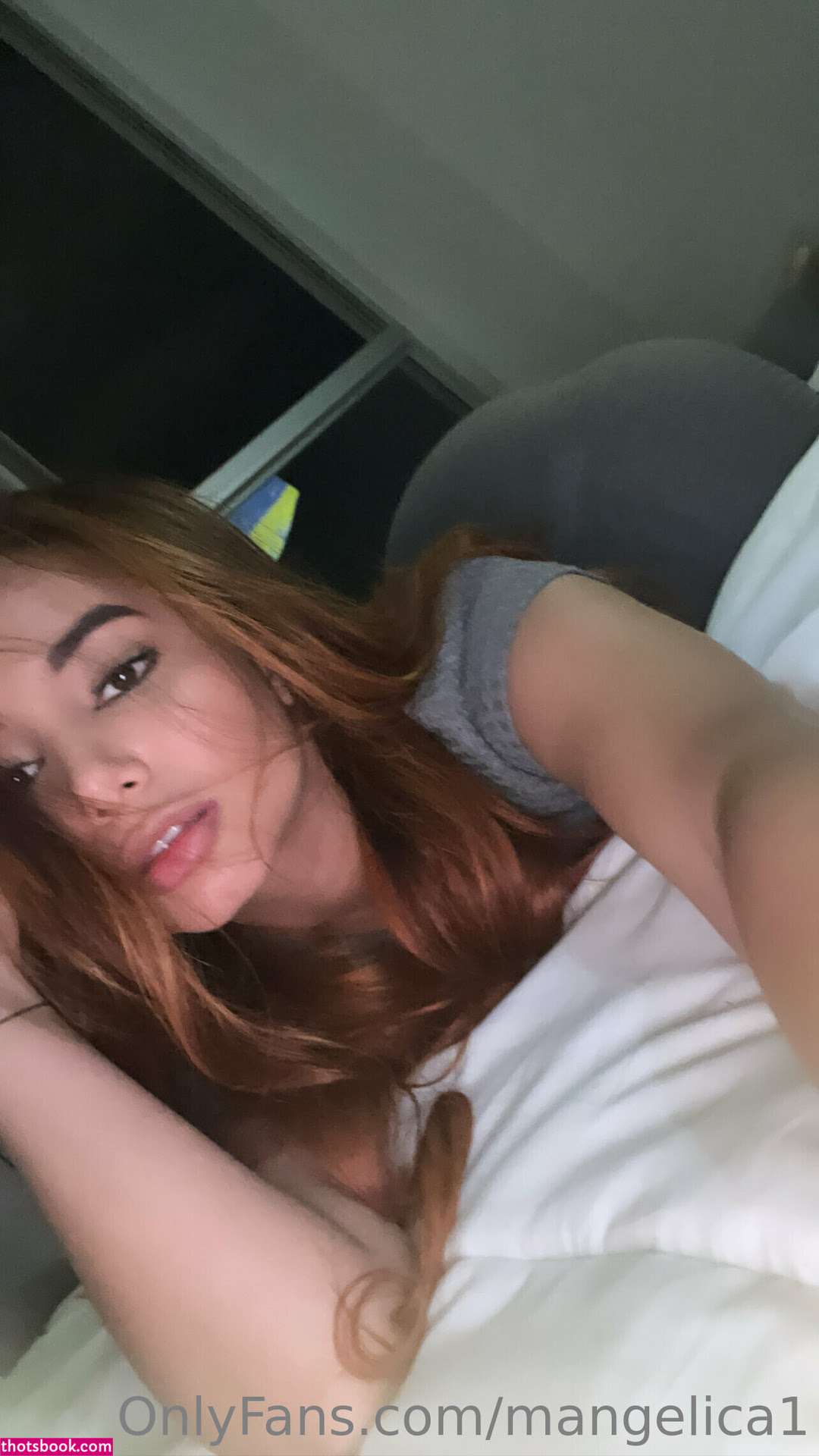 Cute Molly18 Photo #5