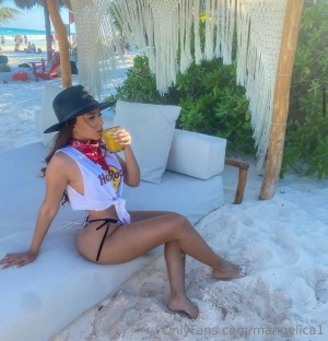 Cute Molly18 Photo #14