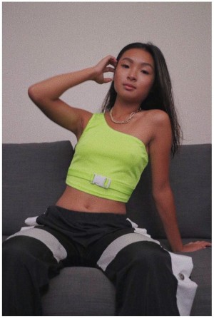 Honey Lawrie Photo #35