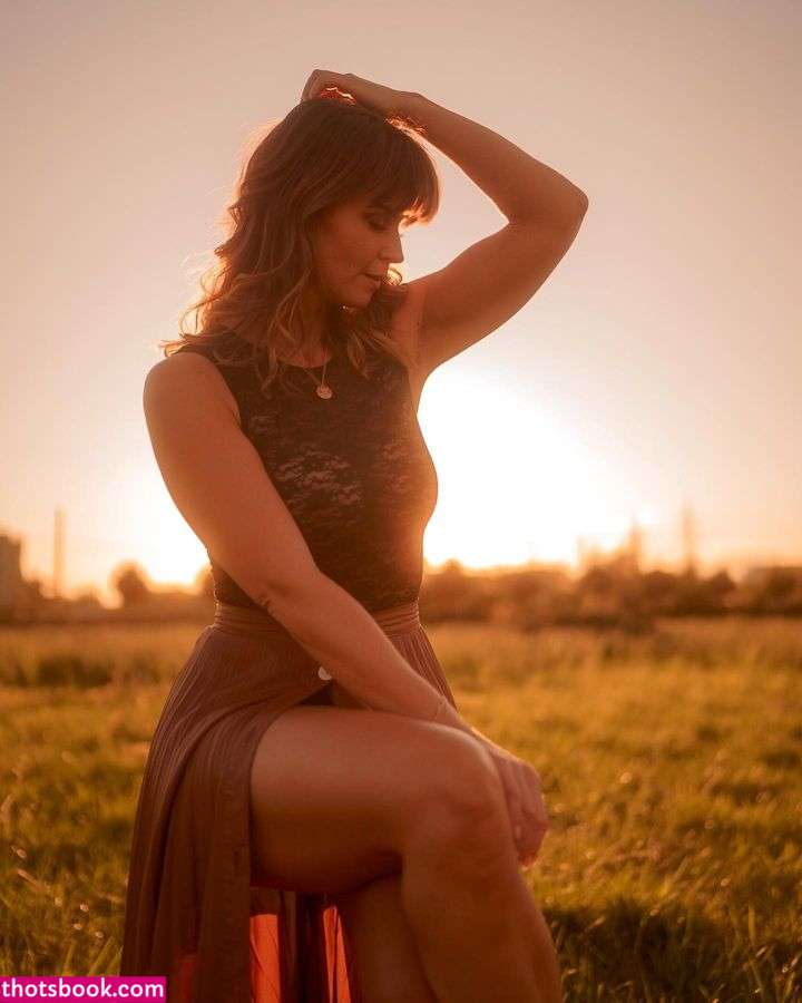 jennygrateful Photo #32