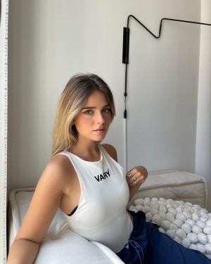 Jessy Hartel Photo #16