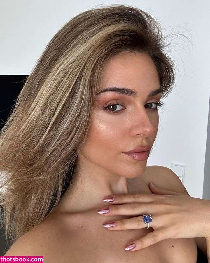 Jessy Hartel Photo #62