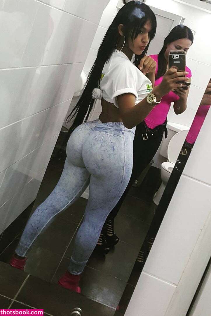 Yinett Baez Photo #13