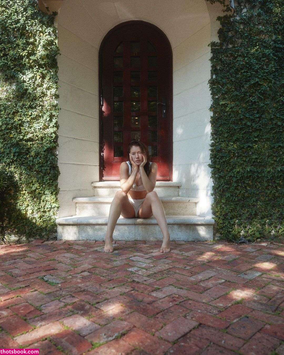 Alanna Jade Taylor Photo #36