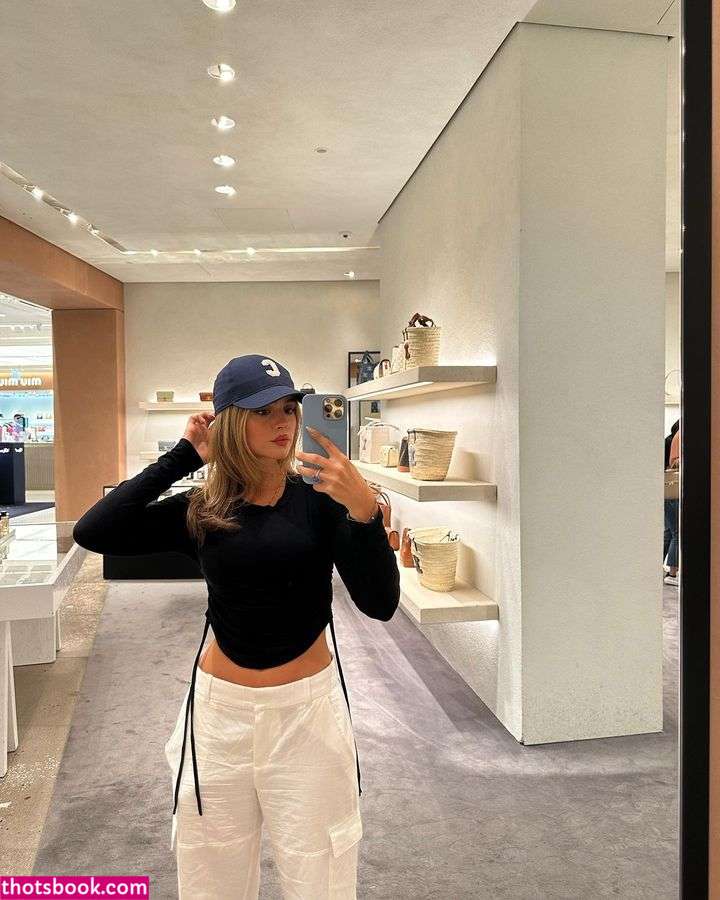 Jessy Hartel Photo #110