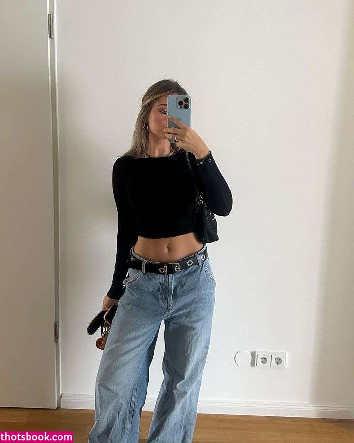 Jessy Hartel Photo #122