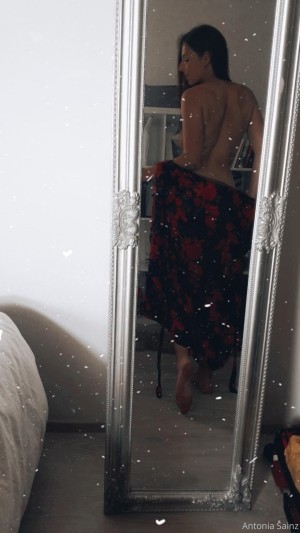 Antonia Sainz Photo #10