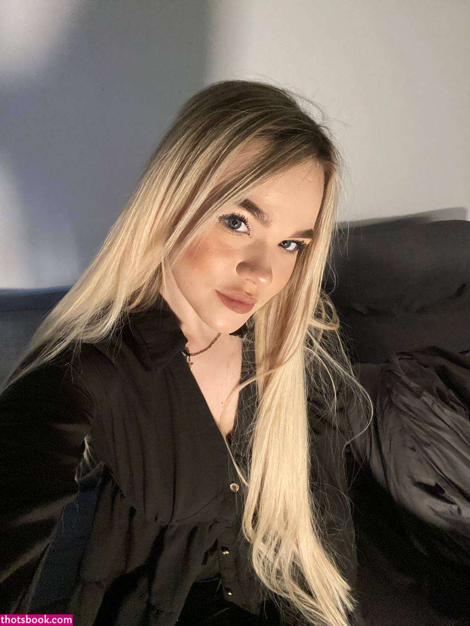 Alicebrightt Photo #14