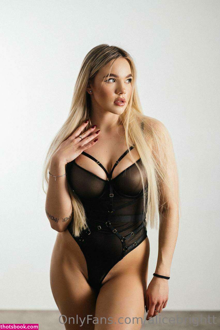 Alicebrightt Photo #19