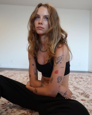 Anna Shumate Photo #25