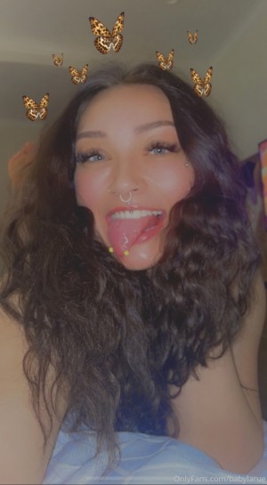 Luxurious Larue Photo #16