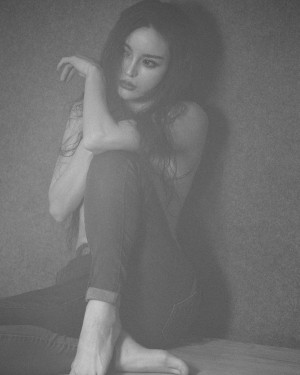 Yuan Herong Photo #32