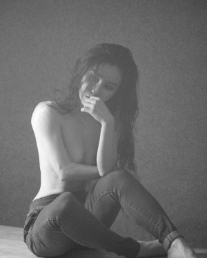 Yuan Herong Photo #33