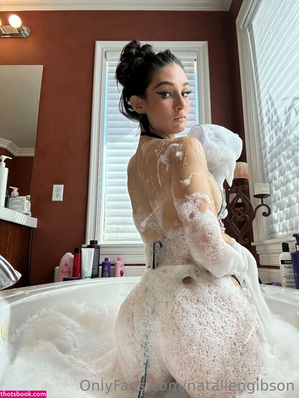 Natalie Gibson Photo #104