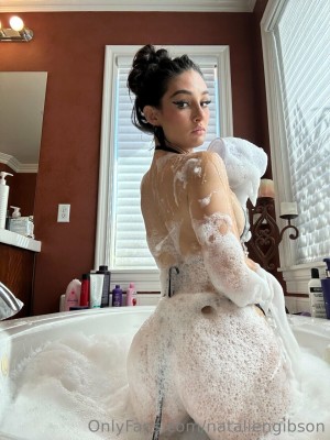 Natalie Gibson Photo #104