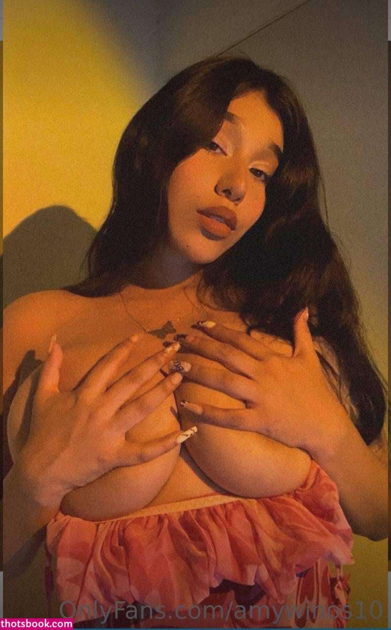 amywinos106 Photo #7