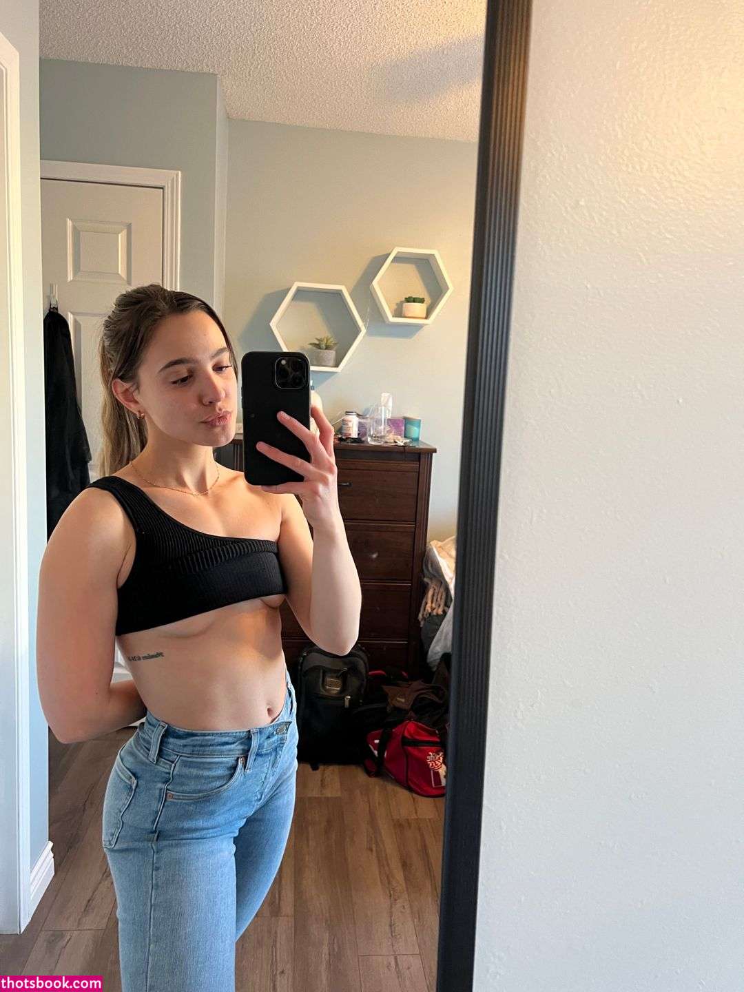 kaitlynadventures Photo #2